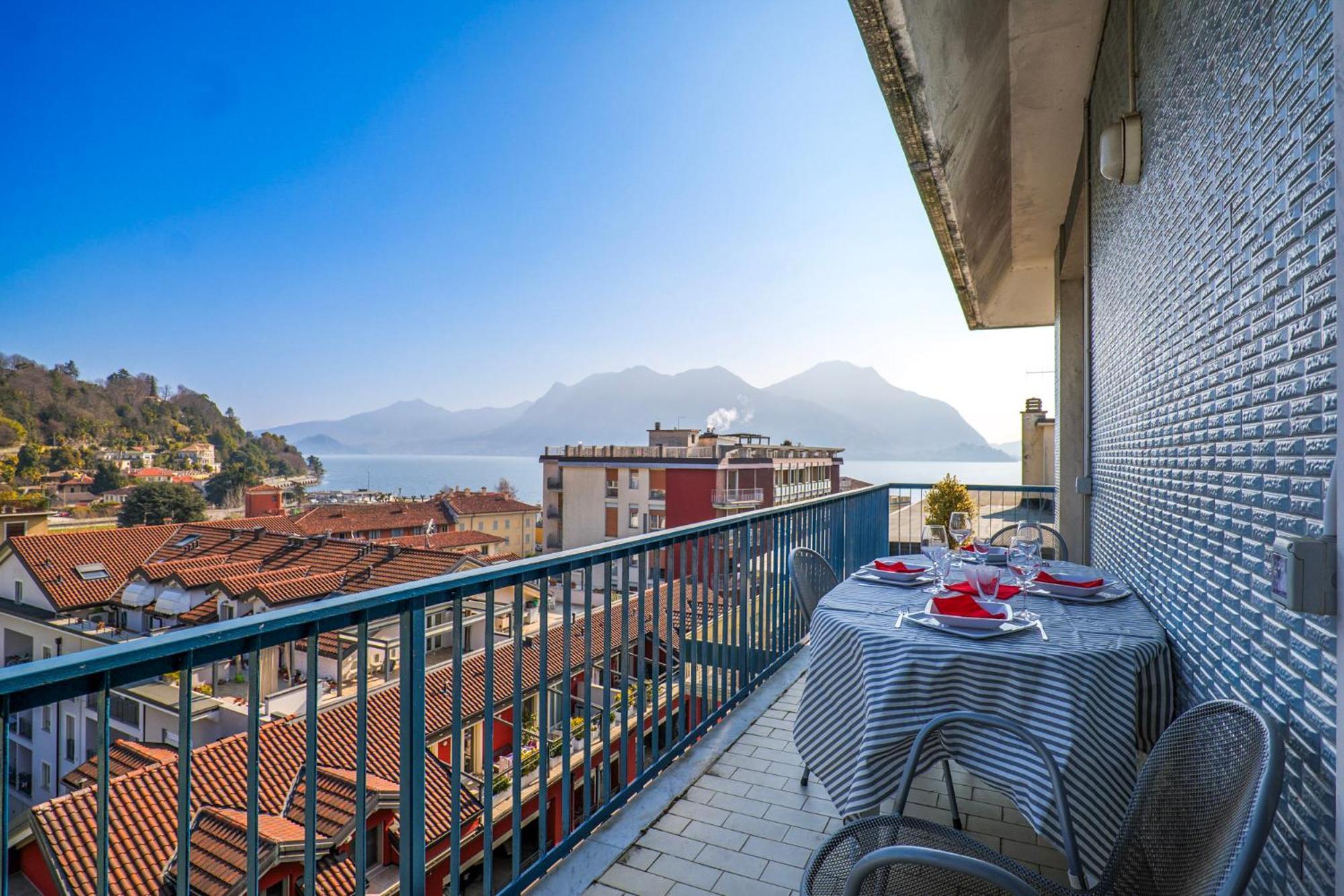 L'Attico Di Susanna Verbania Extérieur photo
